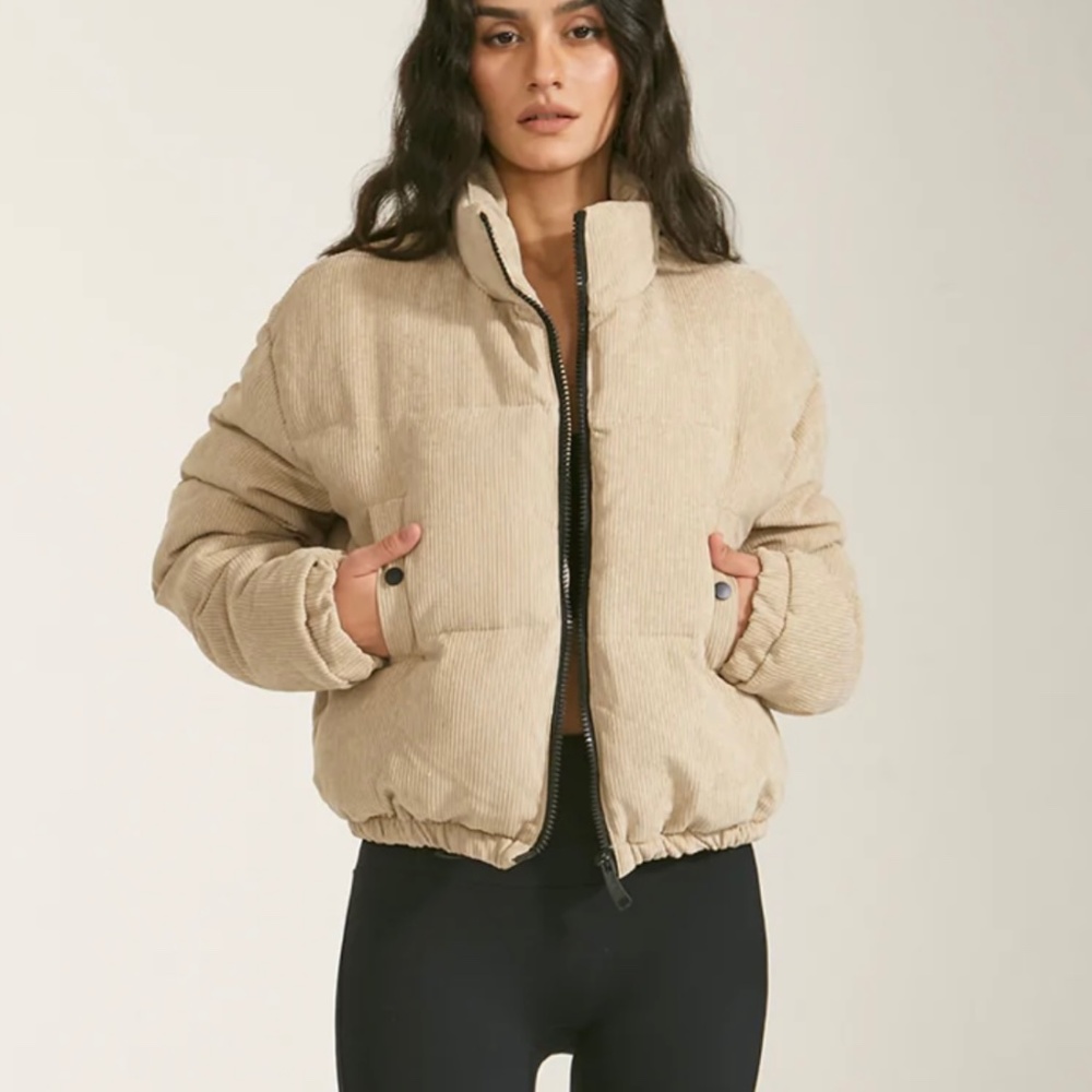 Cropped funnel neck puffer jacket